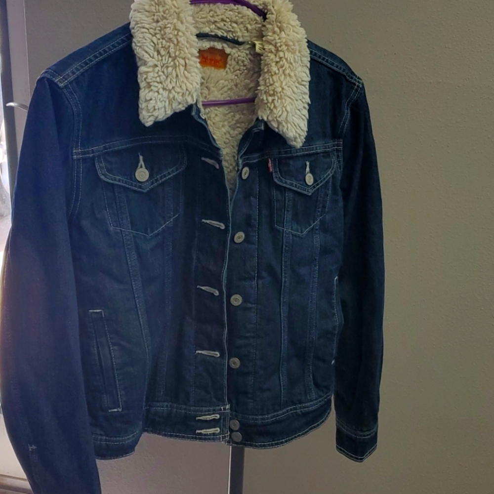 Beautiful warm jean jacket